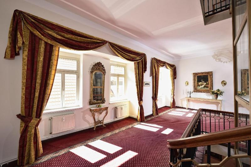 Hotel Graf Von Mansfeld - Lobi