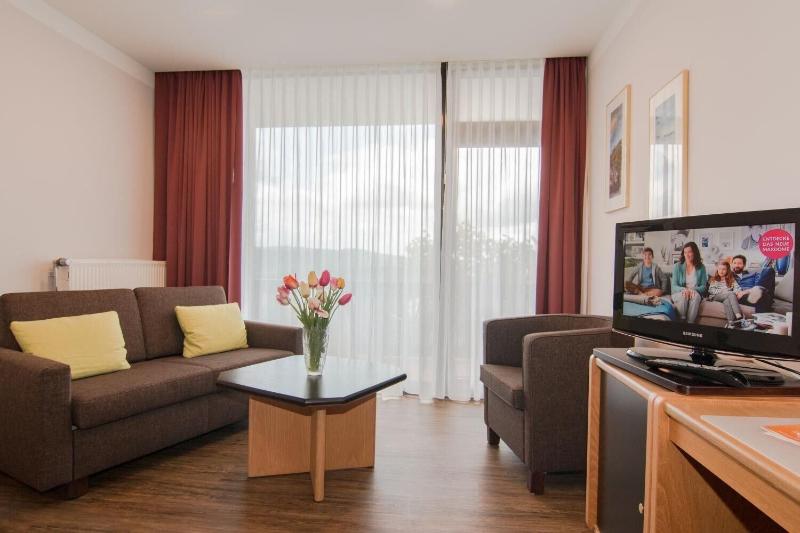 Hotel & Ferienwohnungen Seeschlößchen - Oda