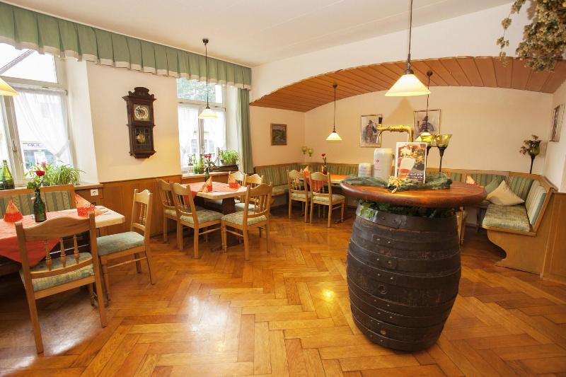 Brauerei Gasthof Engel - Restoran