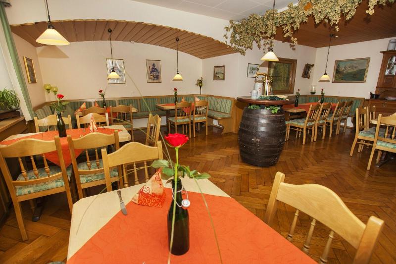 Brauerei Gasthof Engel - Restoran