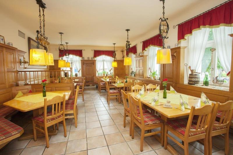 Brauerei Gasthof Engel - Restoran