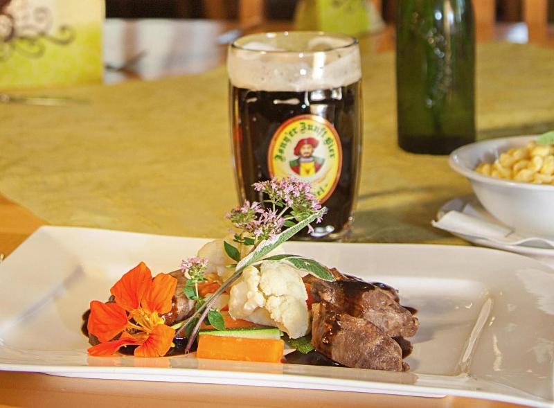 Brauerei Gasthof Engel - Restoran