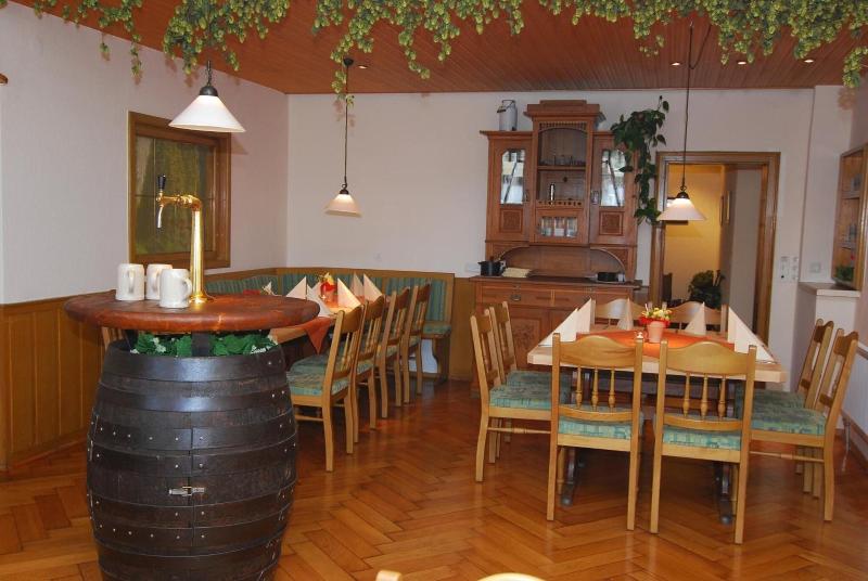 Brauerei Gasthof Engel - Restoran