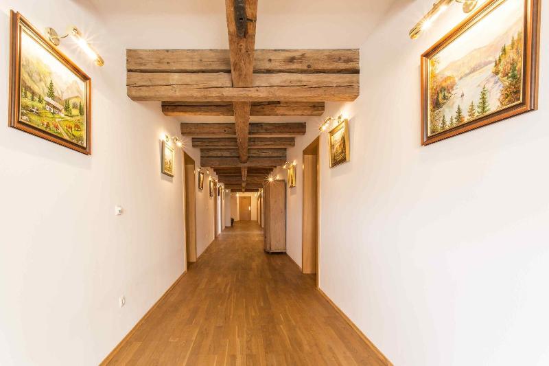 Landhotel & Gasthof Baiernrain - Lobi