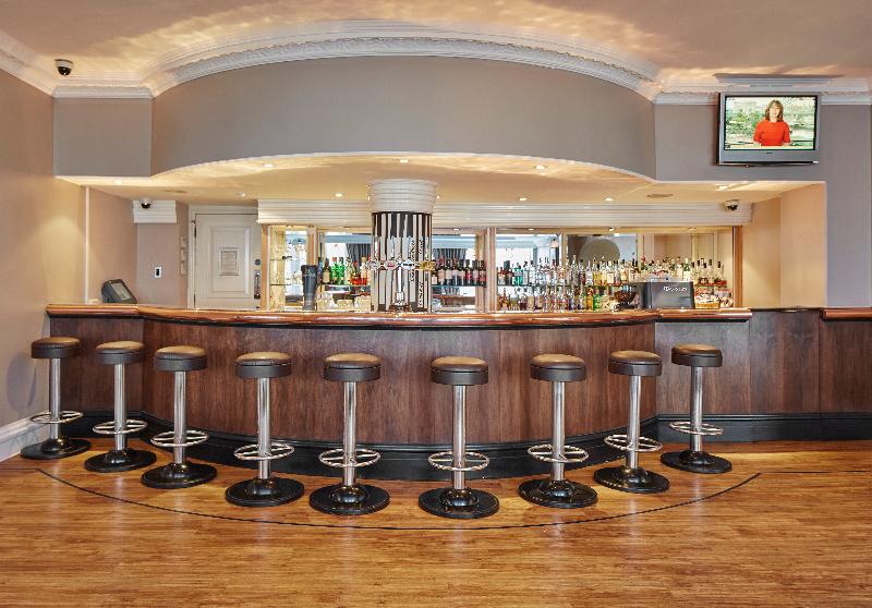 Lancaster Gate - Bar