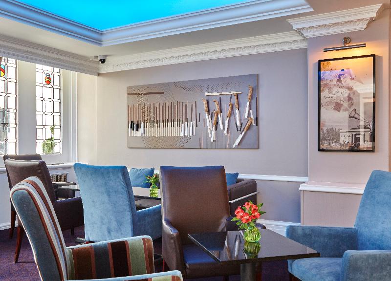 Lancaster Gate - Bar