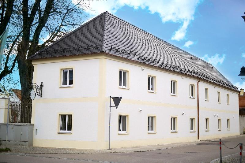 Hotel zur Schloss-Schmiede - Genel