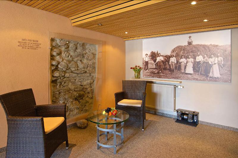 Hotel & Gasthof Zur Post - Lobi