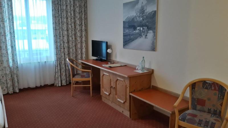 Hotel & Gasthof Zur Post - Oda