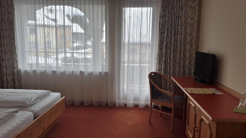 Hotel & Gasthof Zur Post - Oda