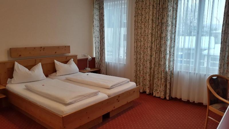 Hotel & Gasthof Zur Post - Oda