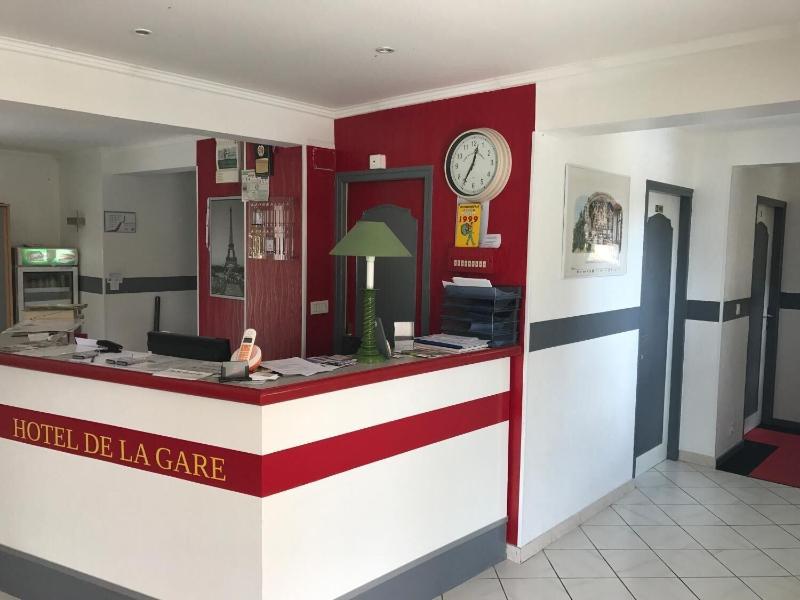 Hotel De La Gare - Lobi