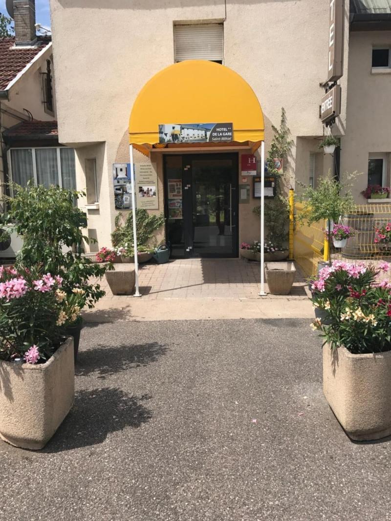 Hotel De La Gare - Genel