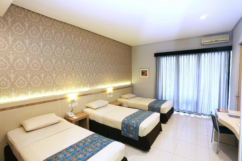 Tanjung Kodok Beach Resort - Oda