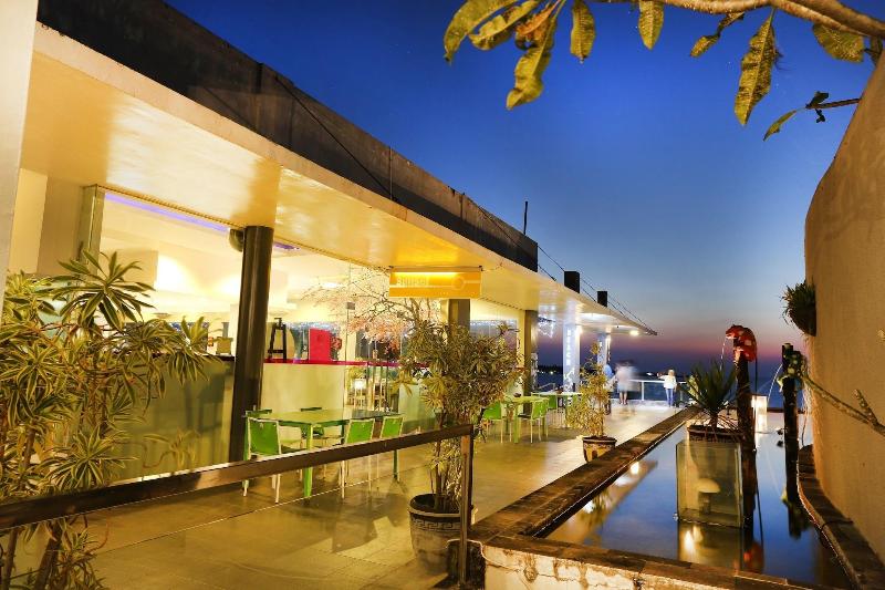 Tanjung Kodok Beach Resort - Restoran