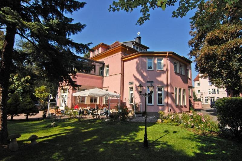 Parkhotel Gueldene Berge - Genel