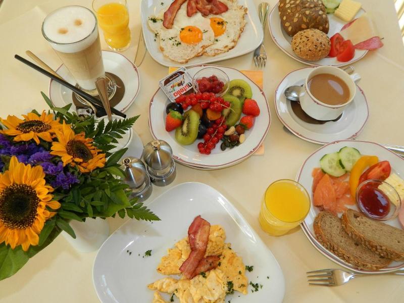 Parkhotel Gueldene Berge - Restoran