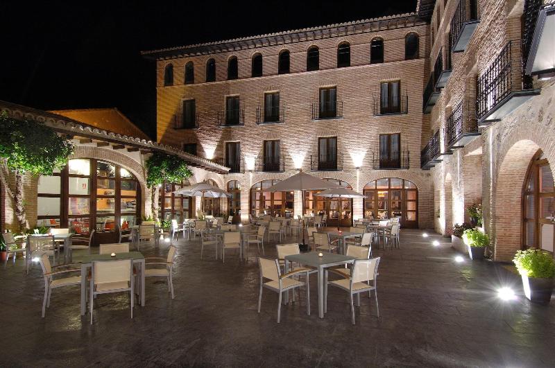Hotel Cienbalcones - Genel