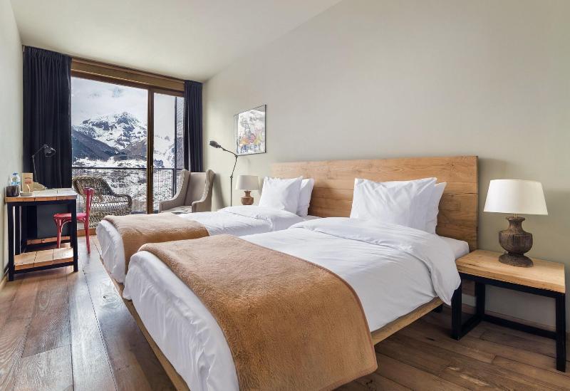 Rooms Hotel Kazbegi - Oda