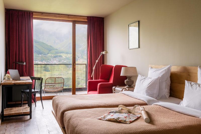 Rooms Hotel Kazbegi - Oda