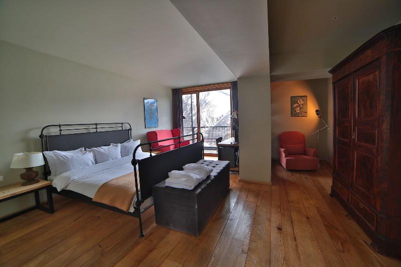 Rooms Hotel Kazbegi - Oda