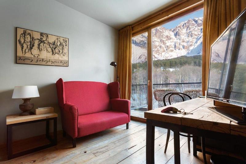 Rooms Hotel Kazbegi - Oda