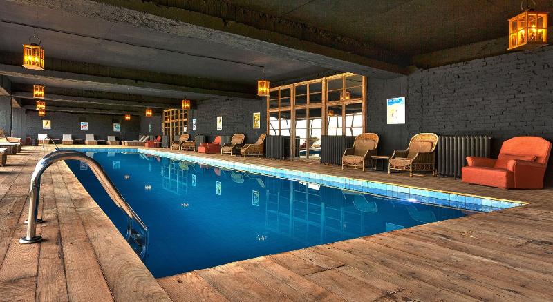 Rooms Hotel Kazbegi - Havuz