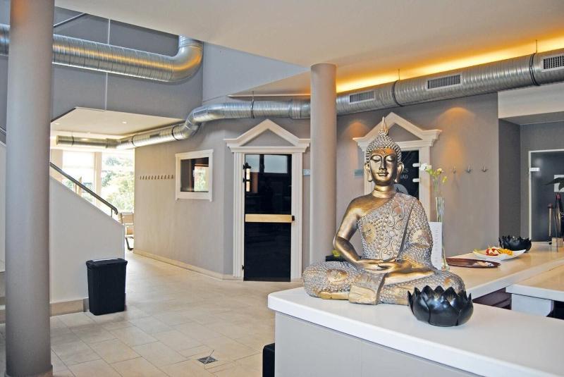 Alcedo Hotel - Lobi