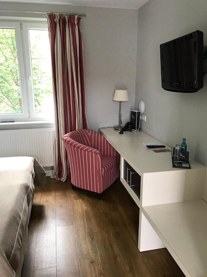 Alcedo Hotel - Oda