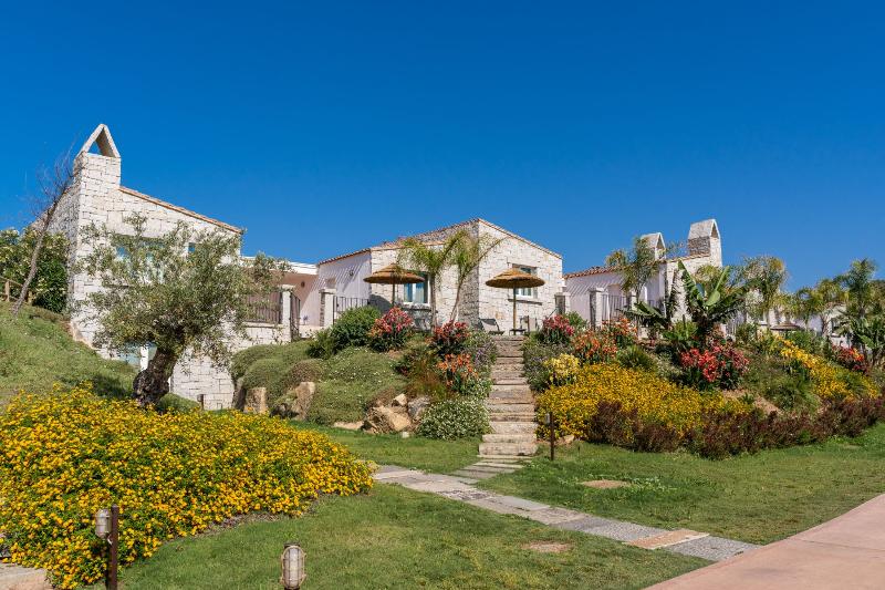 Cala Sinzias Resort - Genel