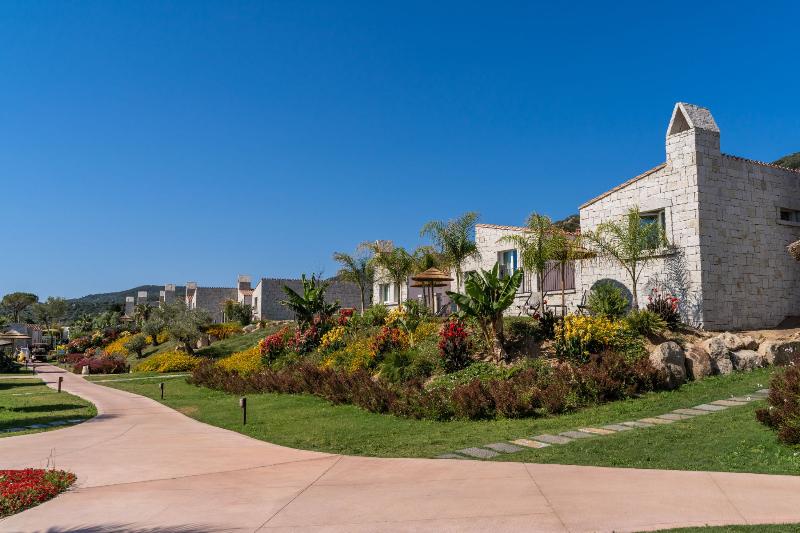 Cala Sinzias Resort - Genel