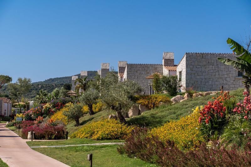 Cala Sinzias Resort - Genel