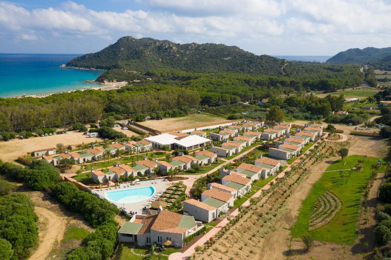 Cala Sinzias Resort - Genel