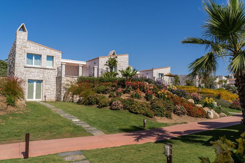 Cala Sinzias Resort - Genel