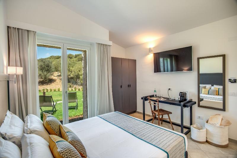 Cala Sinzias Resort - Oda