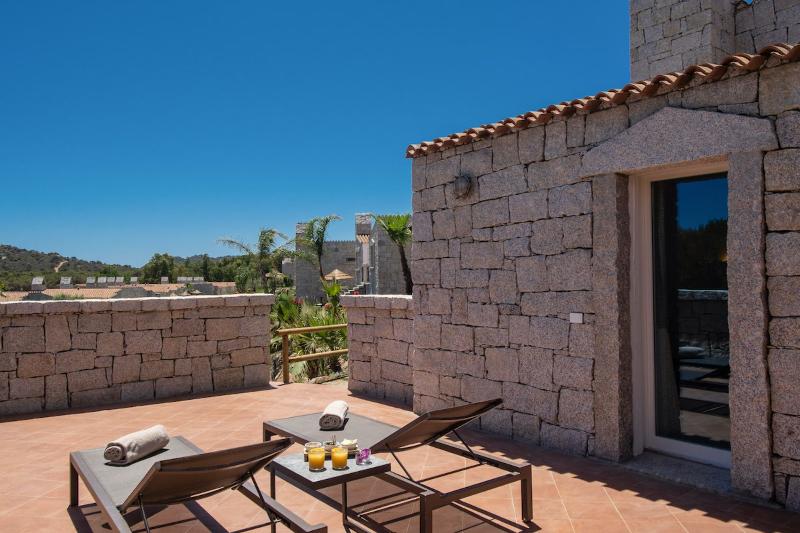 Cala Sinzias Resort - Oda