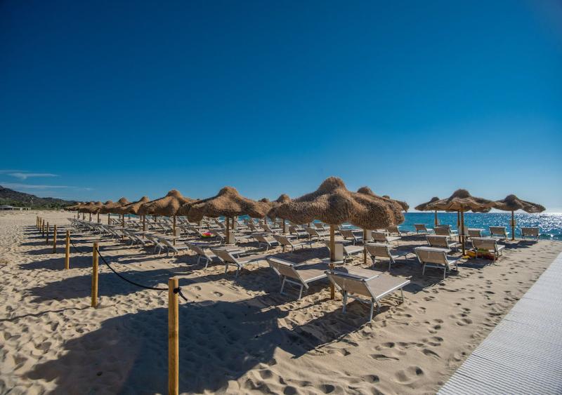 Cala Sinzias Resort - Plaj
