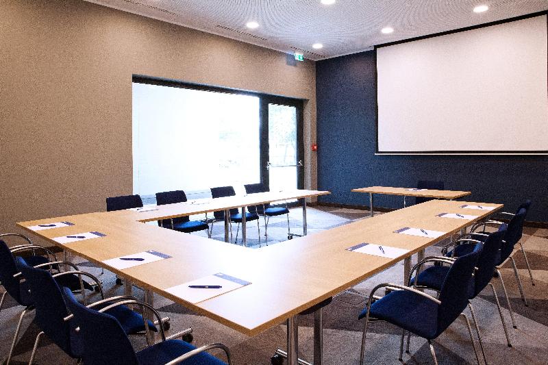 Holiday Inn Express Darmstadt - Toplantı