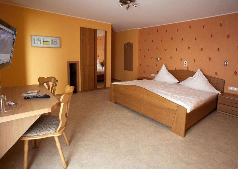 Hotel-Restaurant Haus Hubertus - Oda