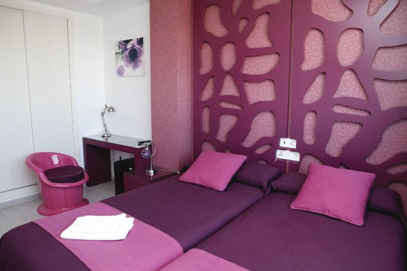 Énfasis Hotel - Genel