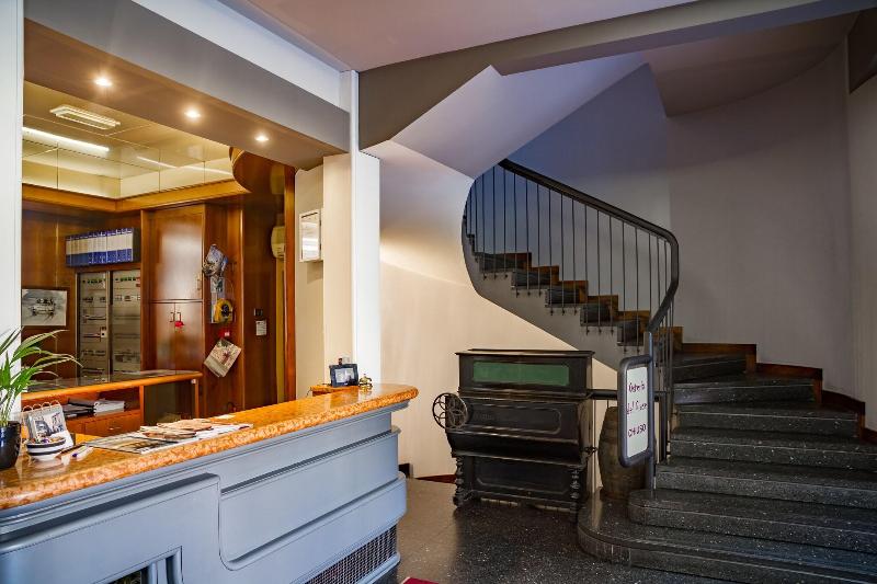 Hotel Italia - Lobi