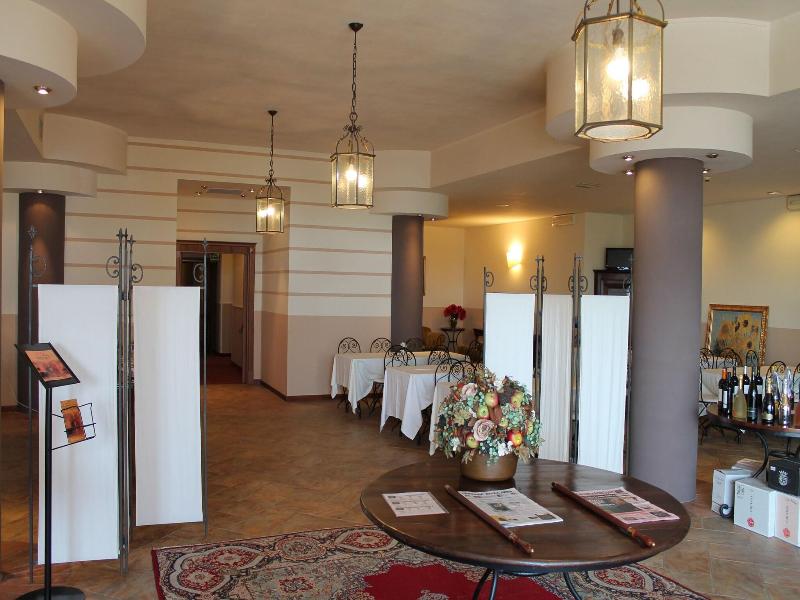 Hotel Don Carlo - Lobi