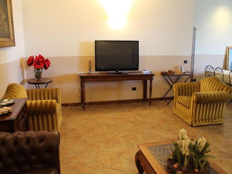 Hotel Don Carlo - Lobi