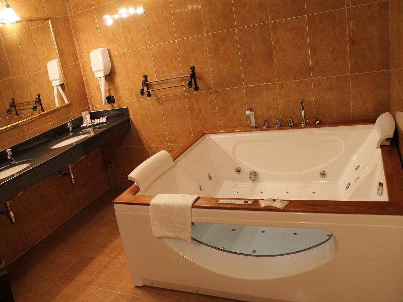 Hotel Don Carlo - Aktivite