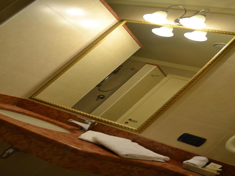 Hotel Don Carlo - Oda