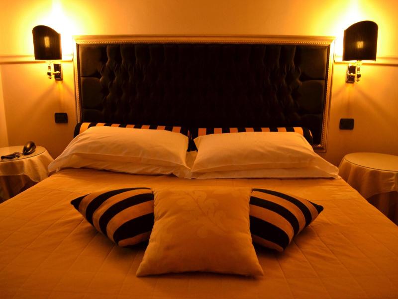 Hotel Don Carlo - Oda