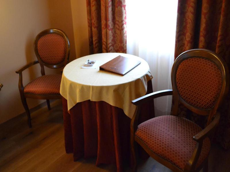 Hotel Don Carlo - Oda