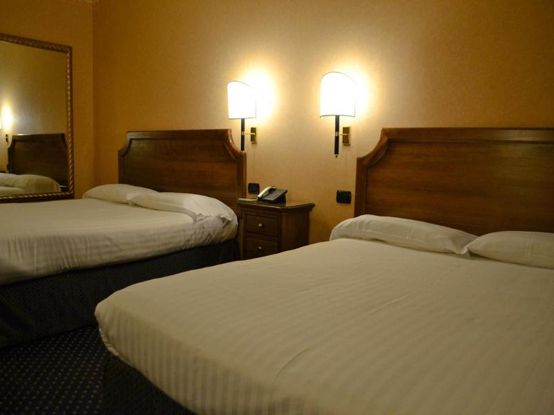 Hotel Don Carlo - Oda