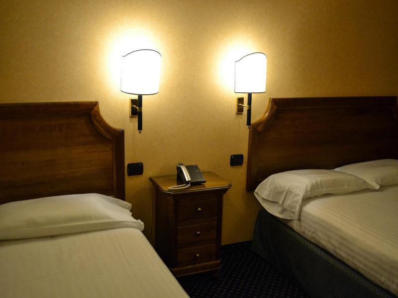 Hotel Don Carlo - Oda