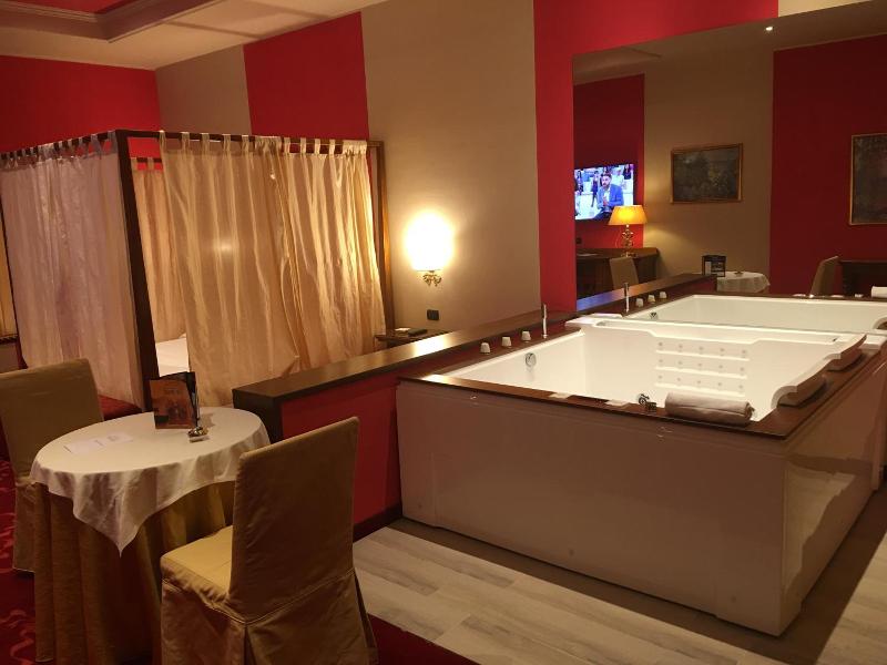 Hotel Don Carlo - Oda